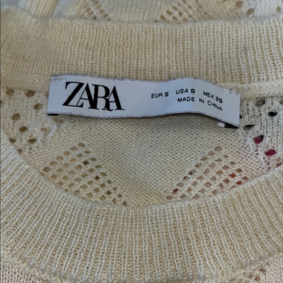 Zara Floral Embroidered Knit Sweater | size Small - Picture 5 of 7
